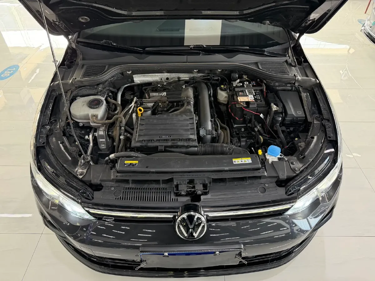 2023 Volkswagen Golf 1.4T 150HP L4 7DCT,autocango,china used car exporter,china ev exporter,chinese used car exporter,chinese used ev exporter