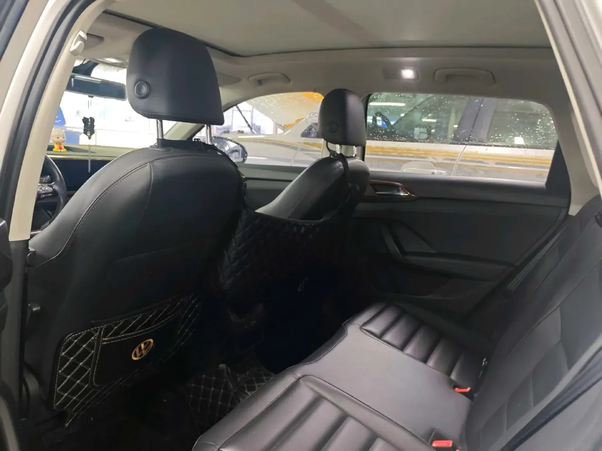 2021 Volkswagen Tharu 1.4T 150HP L4 7DCT,autocango,china used car exporter,china ev exporter,chinese used car exporter,chinese used ev exporter