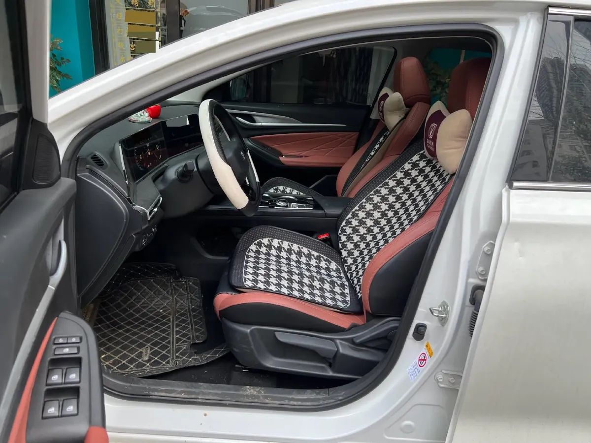 2022 ChangAn Eado 1.4T 160HP L4 7DCT,autocango,china used car exporter,china ev exporter,chinese used car exporter,chinese used ev exporter