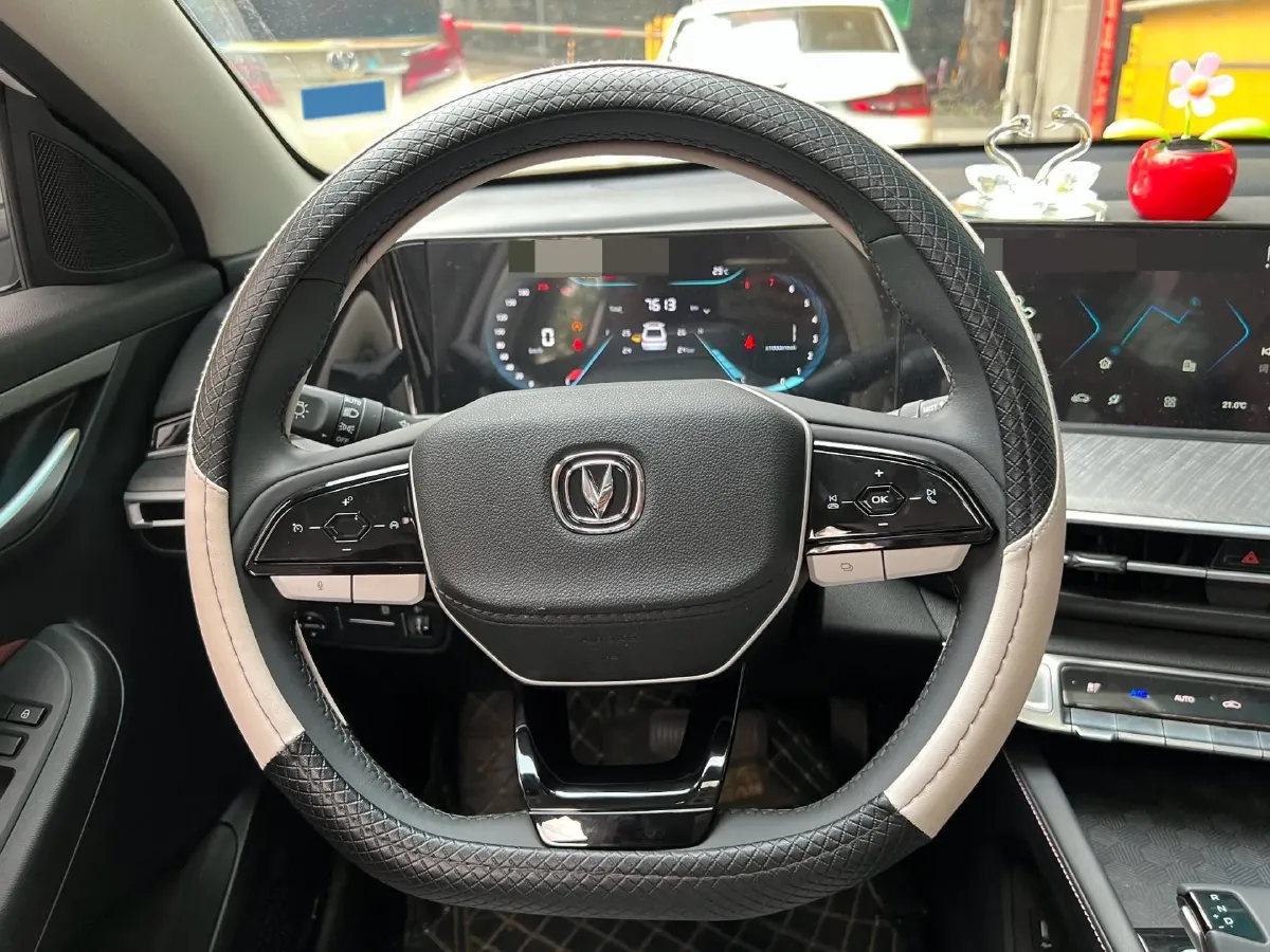 2022 ChangAn Eado 1.4T 160HP L4 7DCT,autocango,china used car exporter,china ev exporter,chinese used car exporter,chinese used ev exporter