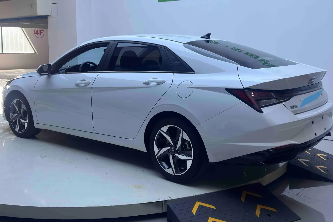 2022 Hyundai Elantra 1.5L 115HP L4 CVT,autocango,china used car exporter,china ev exporter,chinese used car exporter,chinese used ev exporter