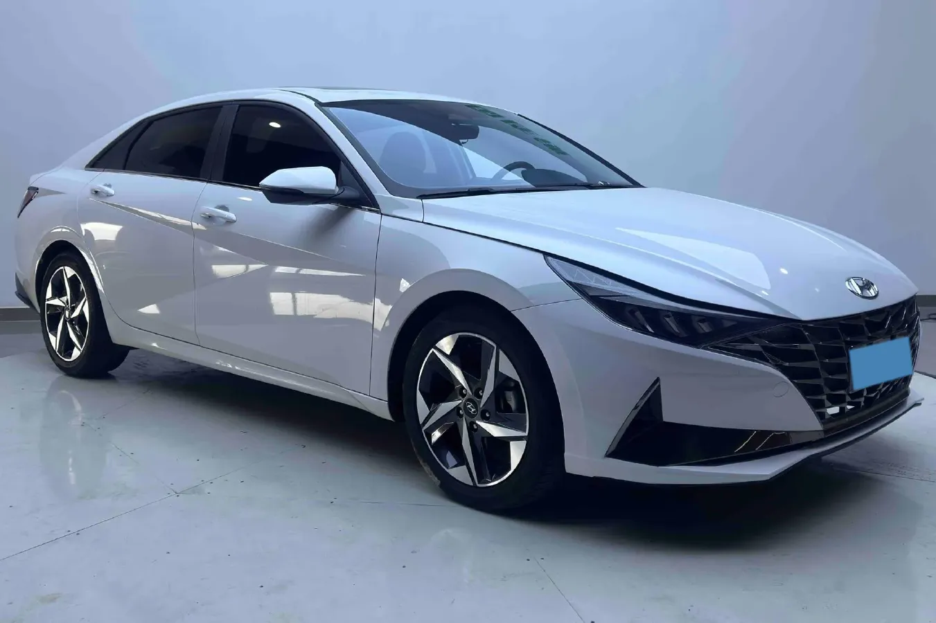 2022 Hyundai Elantra 1.5L 115HP L4 CVT,autocango,china used car exporter,china ev exporter,chinese used car exporter,chinese used ev exporter