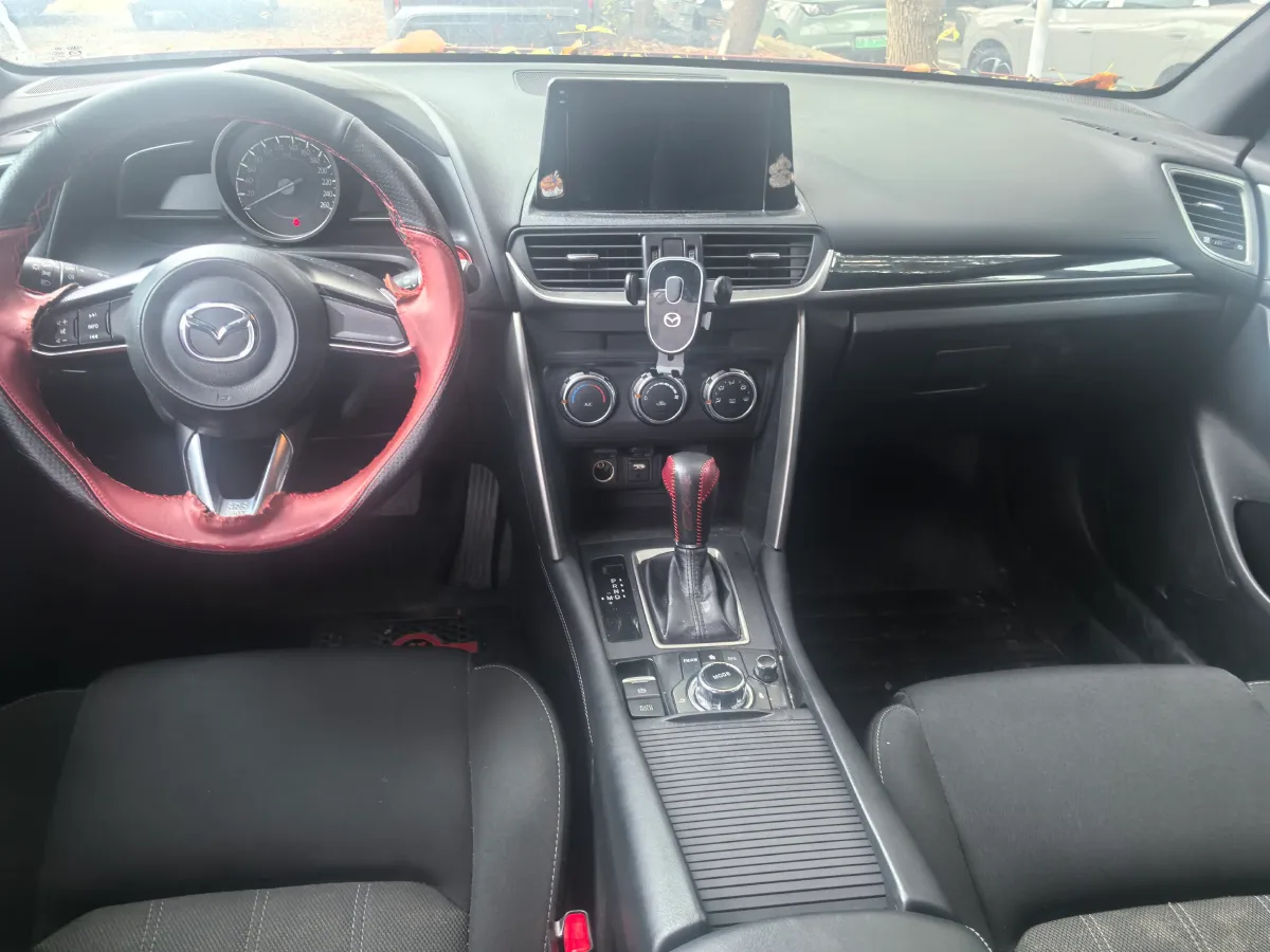 2018 Mazda CX-4 2.0L 158HP L4 6AT,autocango,china used car exporter,china ev exporter,chinese used car exporter,chinese used ev exporter