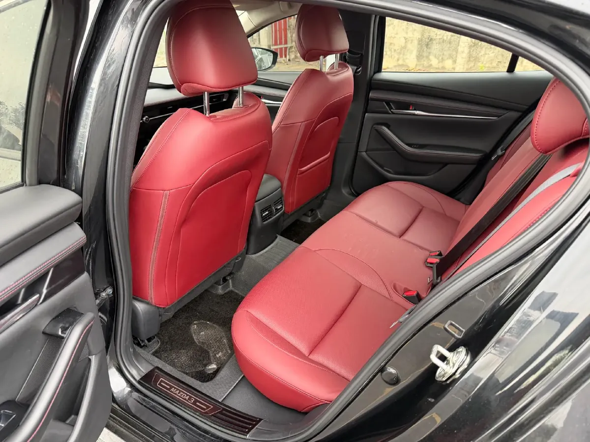 2025 Mazda 3 Axela 2.0L 158HP L4 6AT,autocango,china used car exporter,china ev exporter,chinese used car exporter,chinese used ev exporter