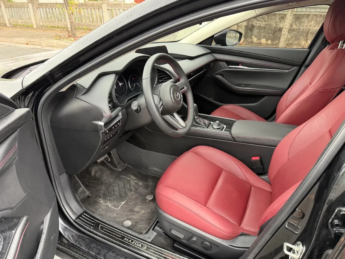 2025 Mazda 3 Axela 2.0L 158HP L4 6AT,autocango,china used car exporter,china ev exporter,chinese used car exporter,chinese used ev exporter