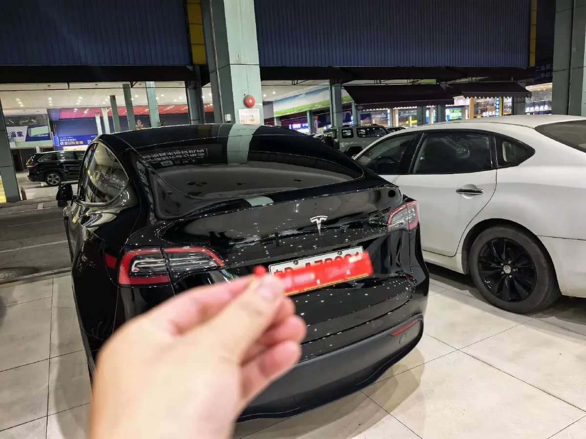 2022 Tesla Model Y BEV 60KWH,autocango,china used car exporter,china ev exporter,chinese used car exporter,chinese used ev exporter