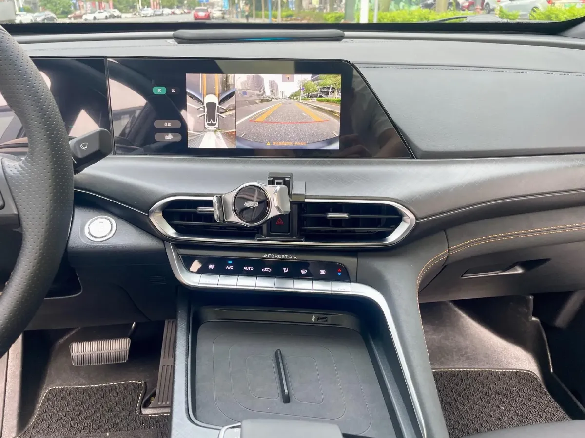 2022 ChangAn UNI-T 1.5T 188HP L4 7DCT,autocango,china used car exporter,china ev exporter,chinese used car exporter,chinese used ev exporter