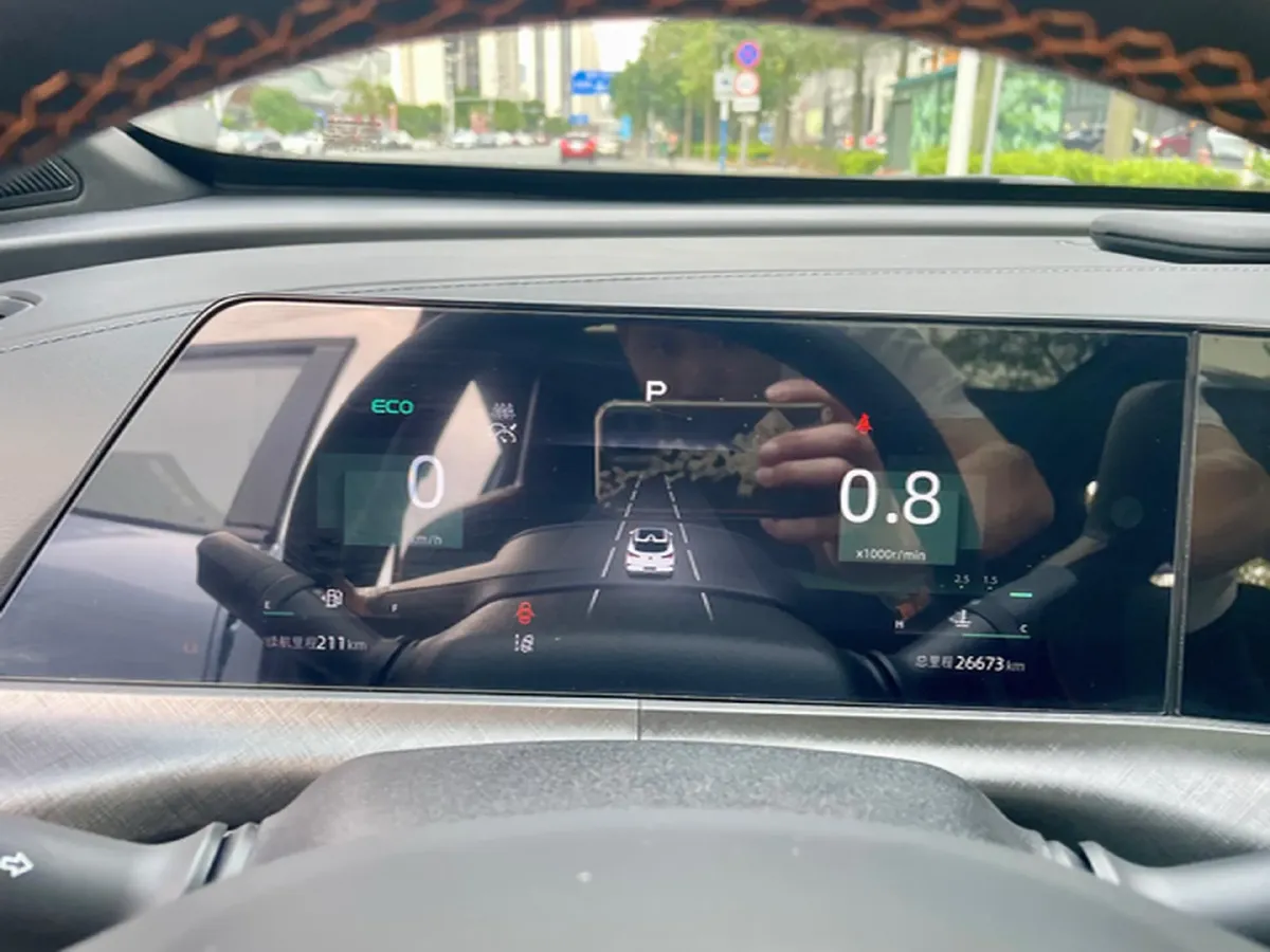 2022 ChangAn UNI-T 1.5T 188HP L4 7DCT,autocango,china used car exporter,china ev exporter,chinese used car exporter,chinese used ev exporter