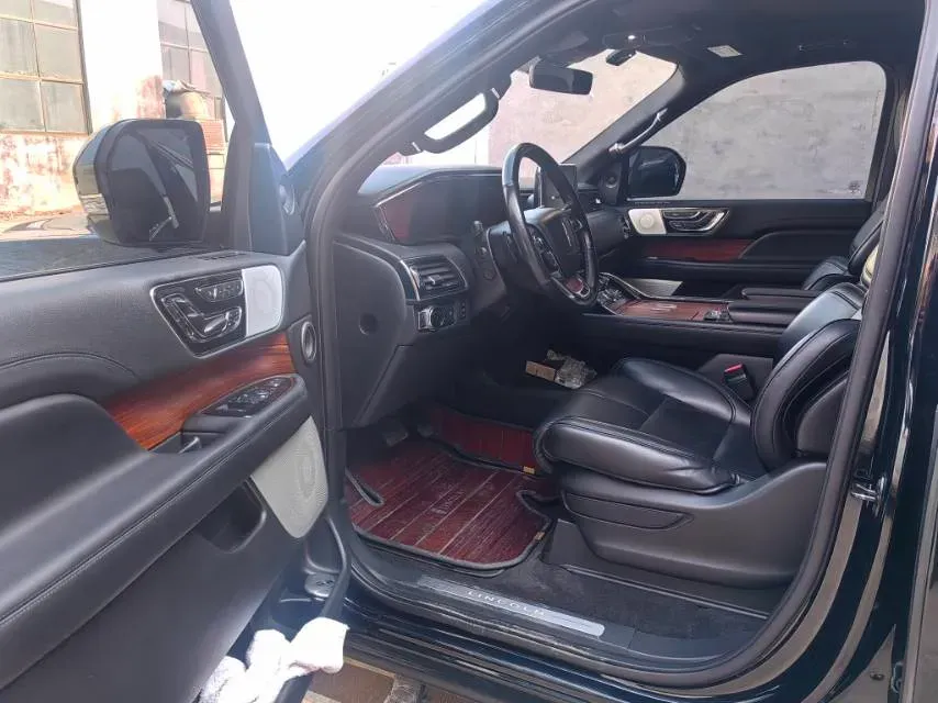 2018 Lincoln Navigator 3.5T 415HP V6 10AT,autocango,china used car exporter,china ev exporter,chinese used car exporter,chinese used ev exporter