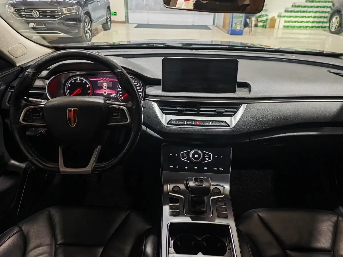 2020 HongQi H5 1.5T 169HP L4 7DCT,autocango,china used car exporter,china ev exporter,chinese used car exporter,chinese used ev exporter