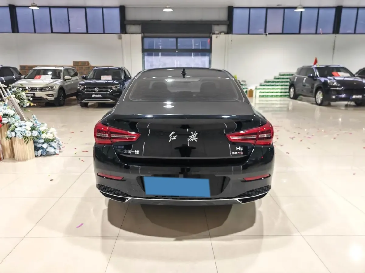 2020 HongQi H5 1.5T 169HP L4 7DCT,autocango,china used car exporter,china ev exporter,chinese used car exporter,chinese used ev exporter