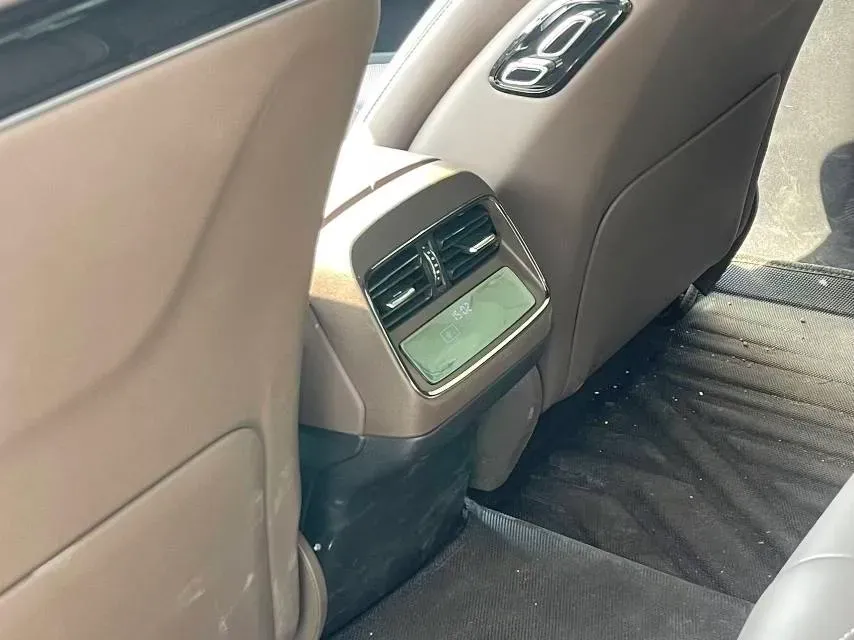 2023 BYD Han 1.5T 139HP L4 E-CVT PHEV 18.316KWH,autocango,china used car exporter,china ev exporter,chinese used car exporter,chinese used ev exporter