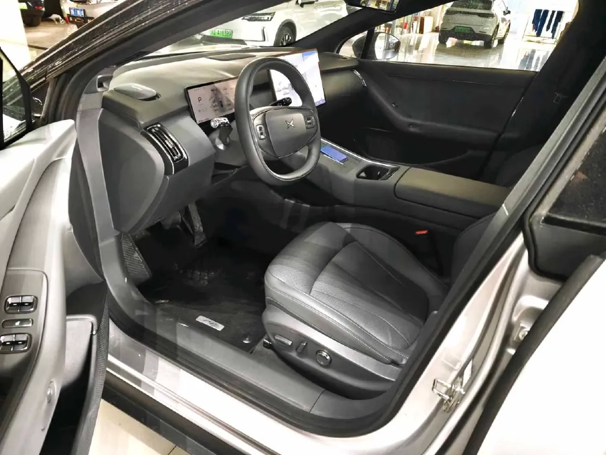 2024 Xpeng P7+ BEV 60.7KWH,autocango,china used car exporter,china ev exporter,chinese used car exporter,chinese used ev exporter