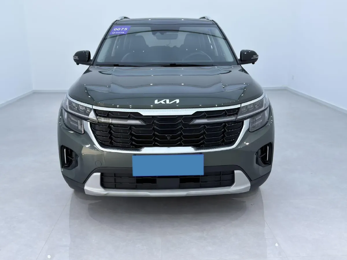 2023 Kia Seltos 1.5L 115HP L4 CVT,autocango,china used car exporter,china ev exporter,chinese used car exporter,chinese used ev exporter