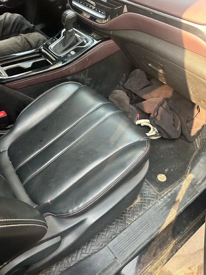 2023 GAC Trumpchi M6 1.5T 177HP L4 7DCT,autocango,china used car exporter,china ev exporter,chinese used car exporter,chinese used ev exporter