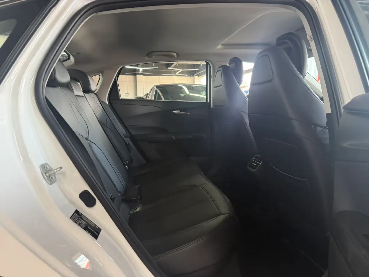 2025 ChangAn Eado 1.5T 192HP L4 7DCT,autocango,china used car exporter,china ev exporter,chinese used car exporter,chinese used ev exporter