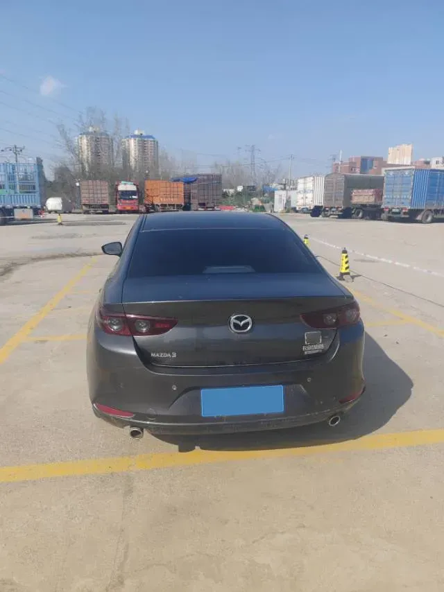 2022 Mazda 3 Axela 2.0L 158HP L4 6AT,autocango,china used car exporter,china ev exporter,chinese used car exporter,chinese used ev exporter