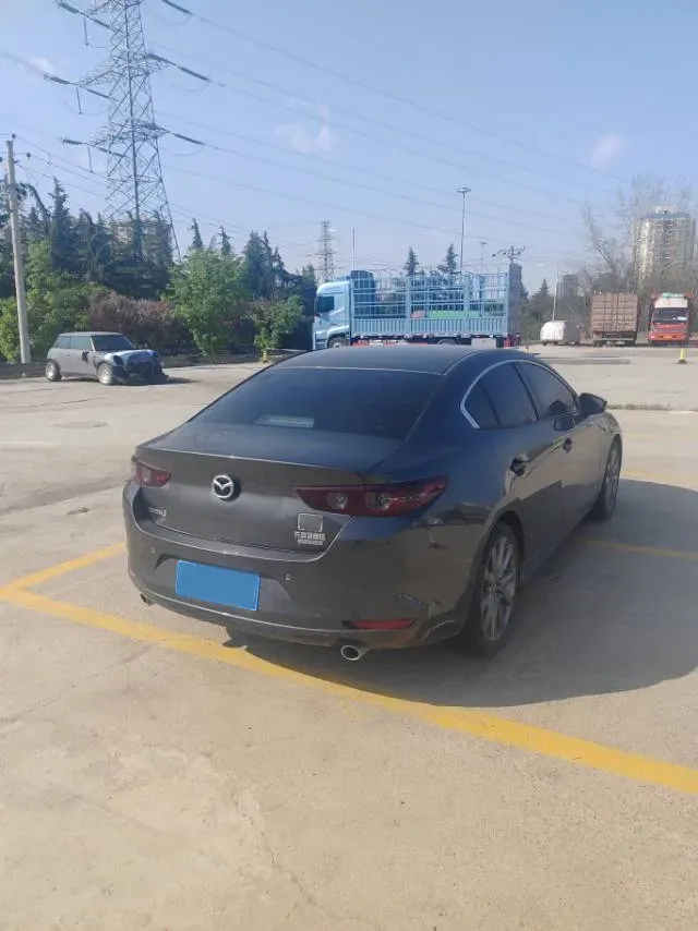2022 Mazda 3 Axela 2.0L 158HP L4 6AT,autocango,china used car exporter,china ev exporter,chinese used car exporter,chinese used ev exporter