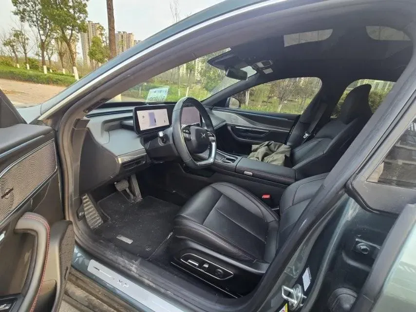 2023 Xpeng P7 BEV 86.2KWH,autocango,china used car exporter,china ev exporter,chinese used car exporter,chinese used ev exporter