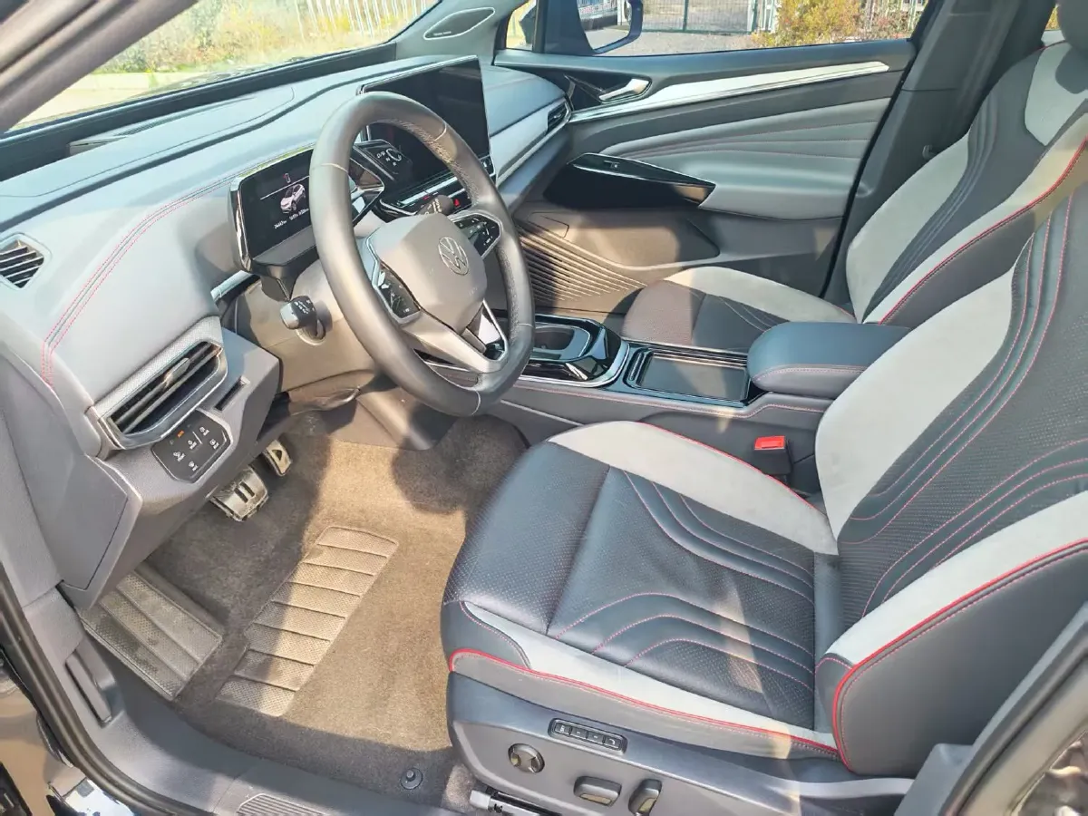 2022 Volkswagen ID.4 Crozz BEV 84.8KWH,autocango,china used car exporter,china ev exporter,chinese used car exporter,chinese used ev exporter