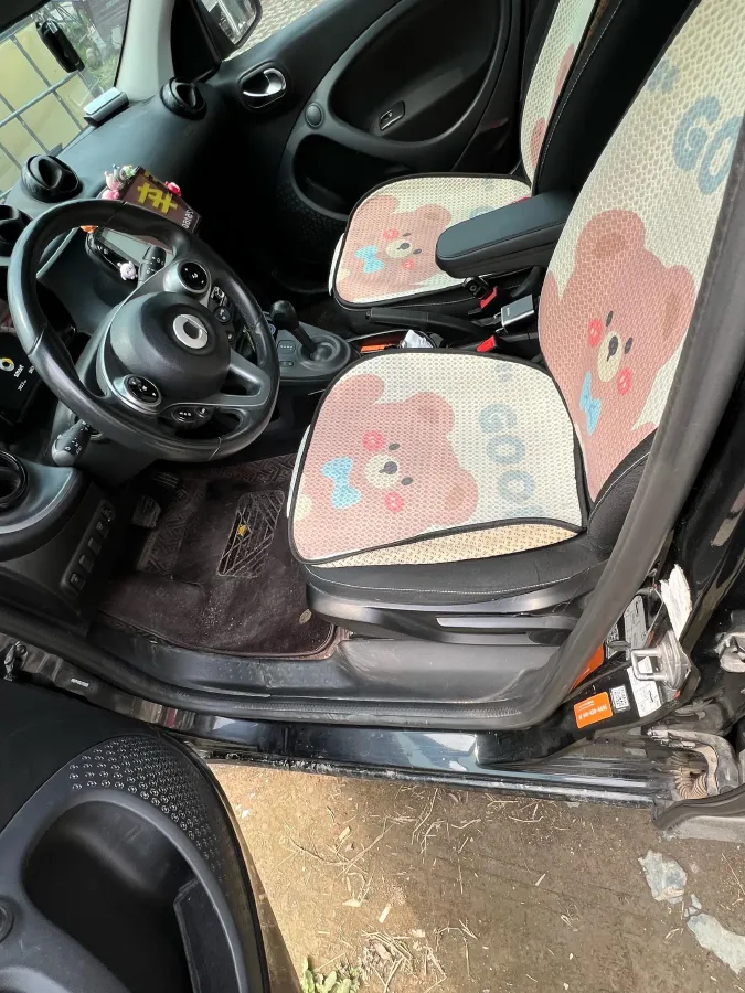 2016 Smart smart forfour 1.0L 71HP L3 6DCT,autocango,china used car exporter,china ev exporter,chinese used car exporter,chinese used ev exporter