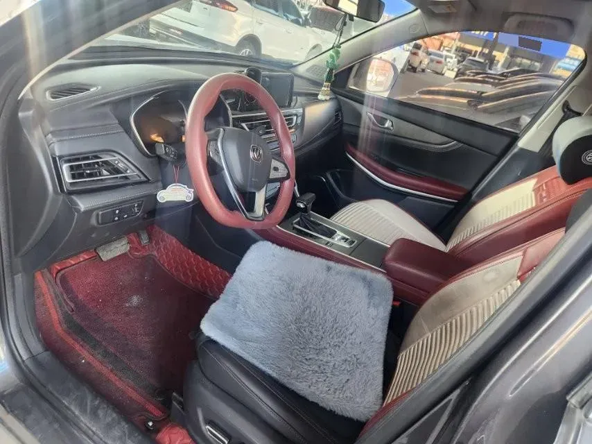 2022 ChangAn CS75 1.5T 180HP L4 7DCT,autocango,china used car exporter,china ev exporter,chinese used car exporter,chinese used ev exporter