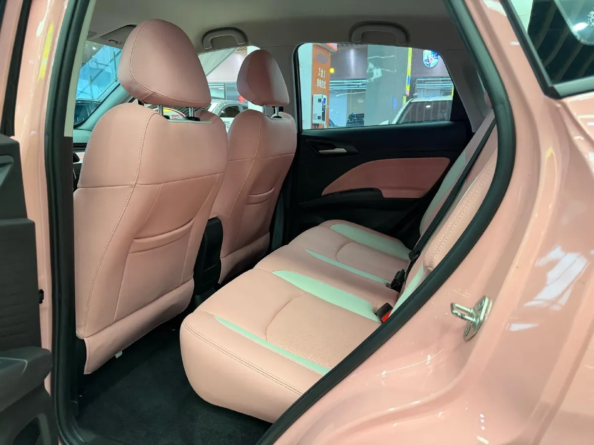 2022 MG 5 1.5L 120HP L4 CVT,autocango,china used car exporter,china ev exporter,chinese used car exporter,chinese used ev exporter