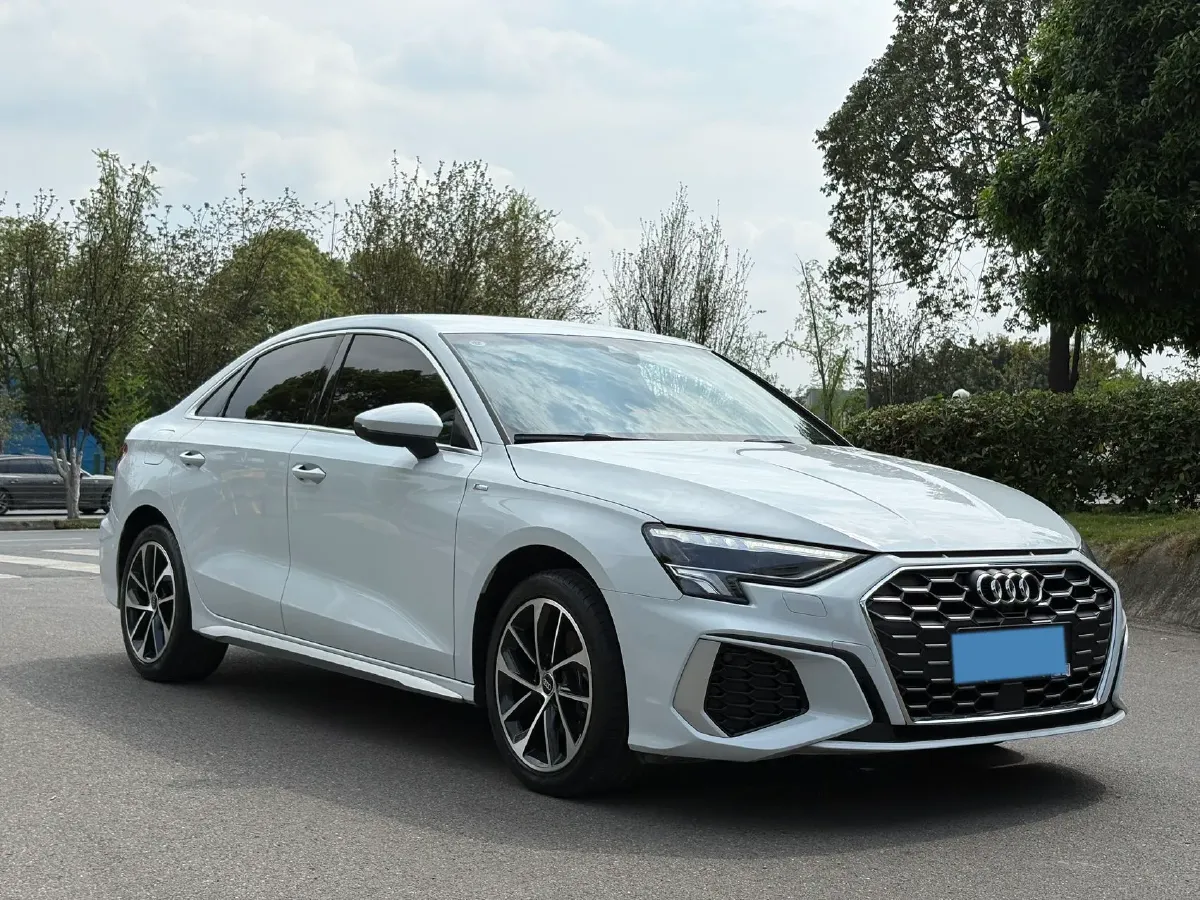 2023 Audi A3 1.4T 150HP L4 7DCT,autocango,china used car exporter,china ev exporter,chinese used car exporter,chinese used ev exporter