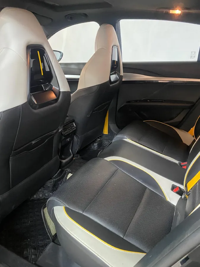 2022 MG 5 Scorpio 1.5T 181HP L4 7DCT,autocango,china used car exporter,china ev exporter,chinese used car exporter,chinese used ev exporter