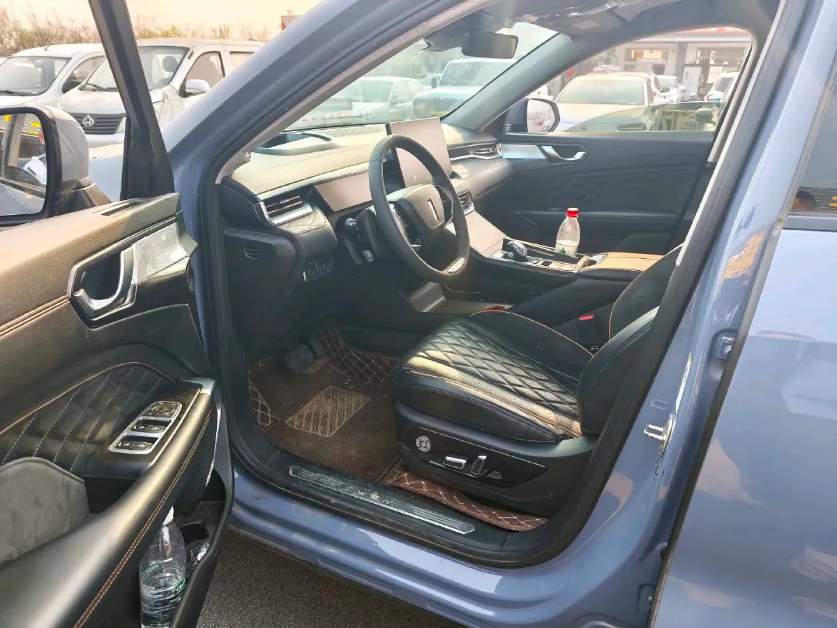 2022 WEY Latte DHT 1.5T 156HP L4 2DHT Hybrid,autocango,china used car exporter,china ev exporter,chinese used car exporter,chinese used ev exporter