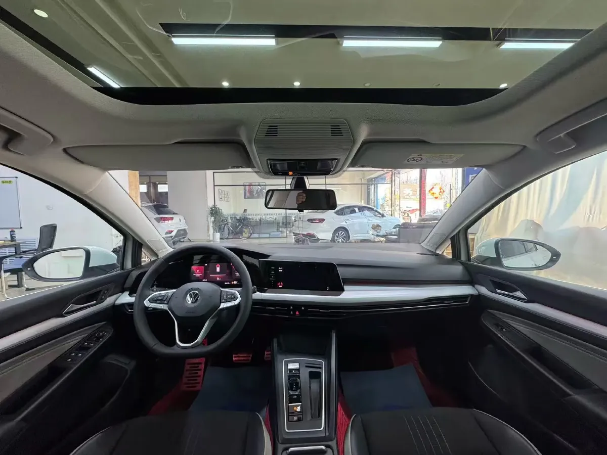 2023 Volkswagen Golf 1.4T 150HP L4 7DCT,autocango,china used car exporter,china ev exporter,chinese used car exporter,chinese used ev exporter