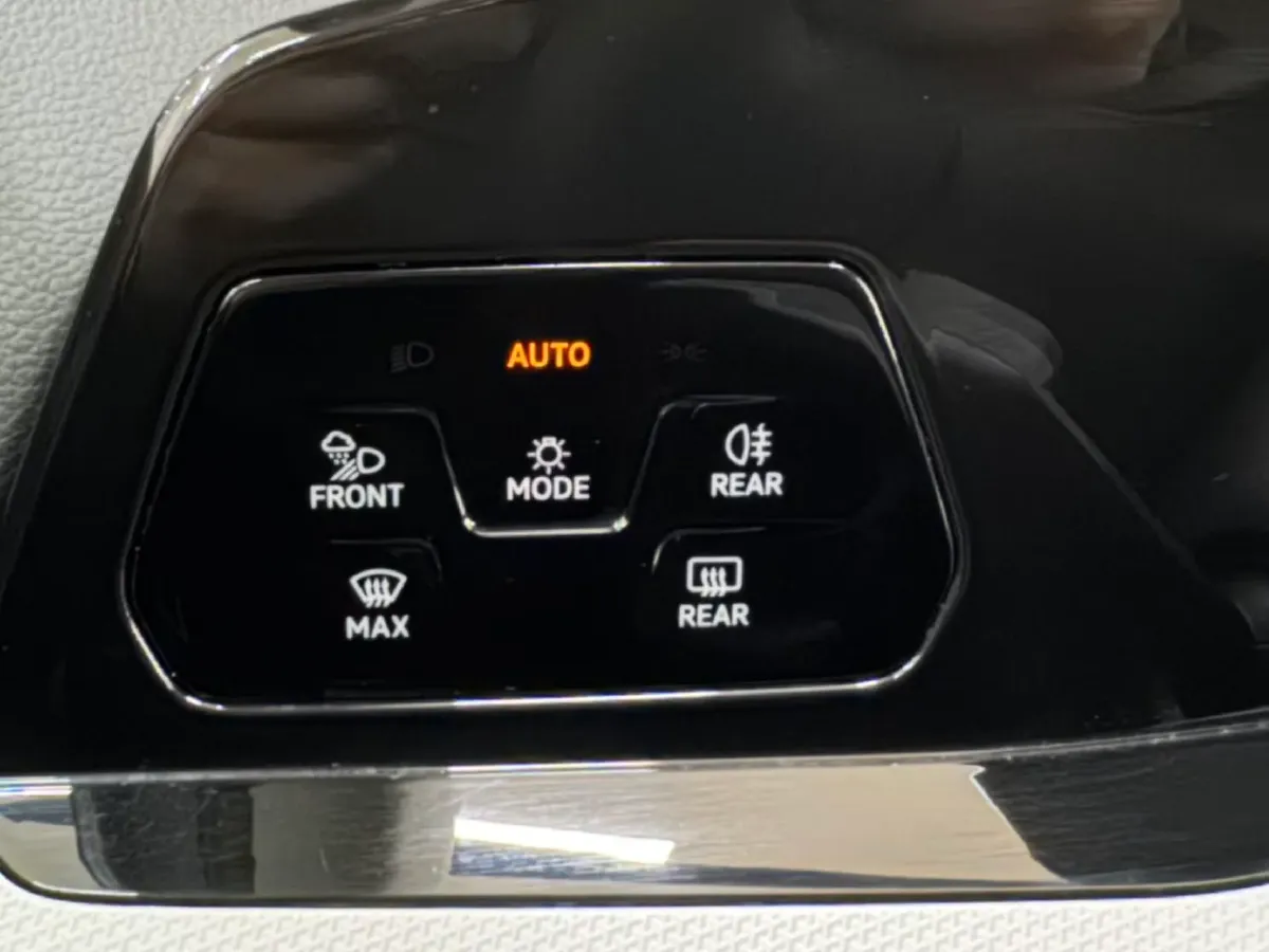 2023 Volkswagen Golf 1.4T 150HP L4 7DCT,autocango,china used car exporter,china ev exporter,chinese used car exporter,chinese used ev exporter