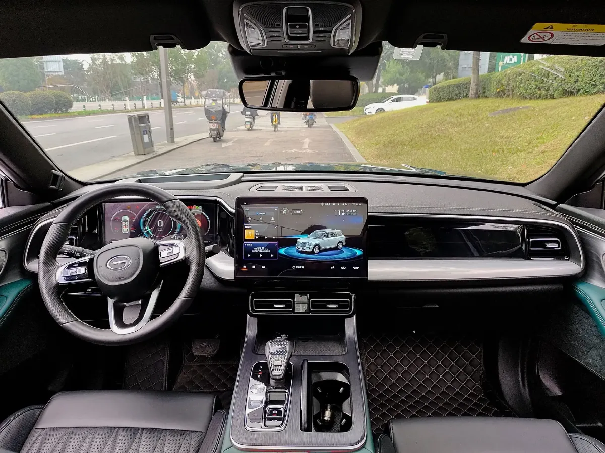 2022 GAC Trumpchi GS8 2.0T 252HP L4 8AT,autocango,china used car exporter,china ev exporter,chinese used car exporter,chinese used ev exporter