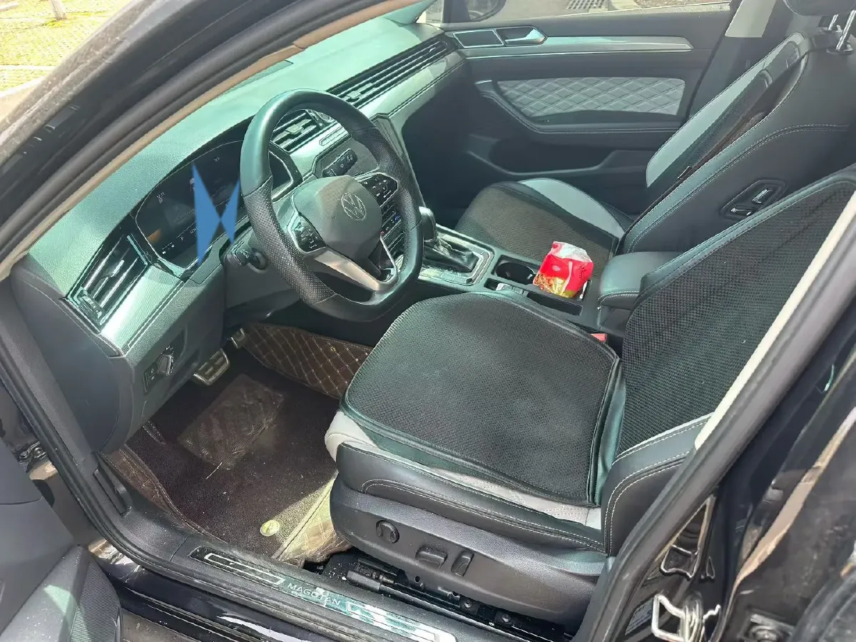 2023 Volkswagen Magotan 2.0T 186HP L4 7DCT,autocango,china used car exporter,china ev exporter,chinese used car exporter,chinese used ev exporter