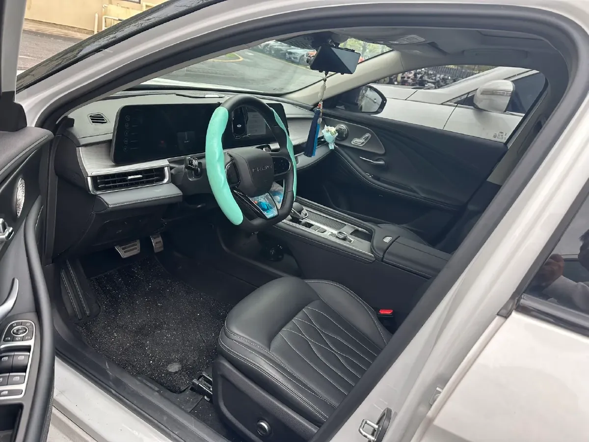 2024 Chery Arrizo 8 2.0T 254HP L4 7DCT,autocango,china used car exporter,china ev exporter,chinese used car exporter,chinese used ev exporter