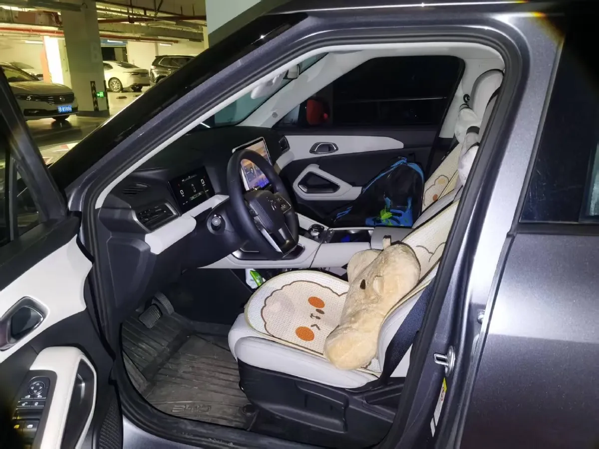 2024 BYD YuanUP BEV 45.12KWH,autocango,china used car exporter,china ev exporter,chinese used car exporter,chinese used ev exporter