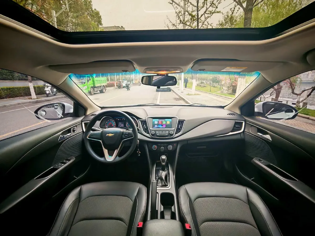 2016 Chevrolet Cavalier 1.5L 113HP L4 6AT,autocango,china used car exporter,china ev exporter,chinese used car exporter,chinese used ev exporter