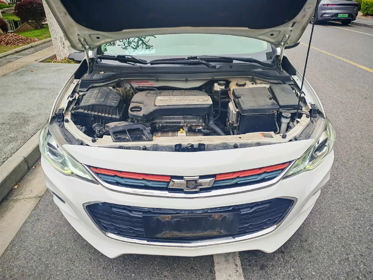 2016 Chevrolet Cavalier 1.5L 113HP L4 6AT,autocango,china used car exporter,china ev exporter,chinese used car exporter,chinese used ev exporter