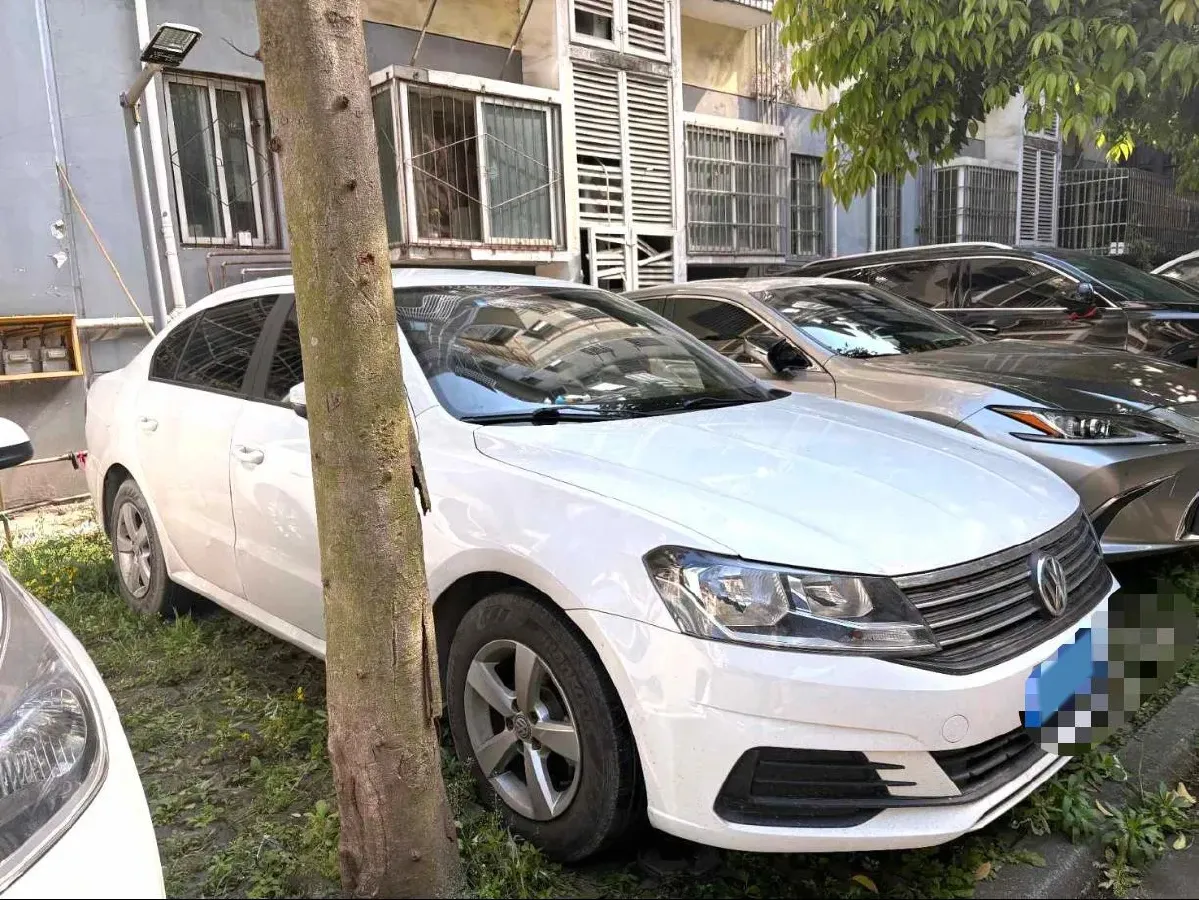 2019 Volkswagen T-Cross 1.5L 113HP L4 6AT,autocango,china used car exporter,china ev exporter,chinese used car exporter,chinese used ev exporter