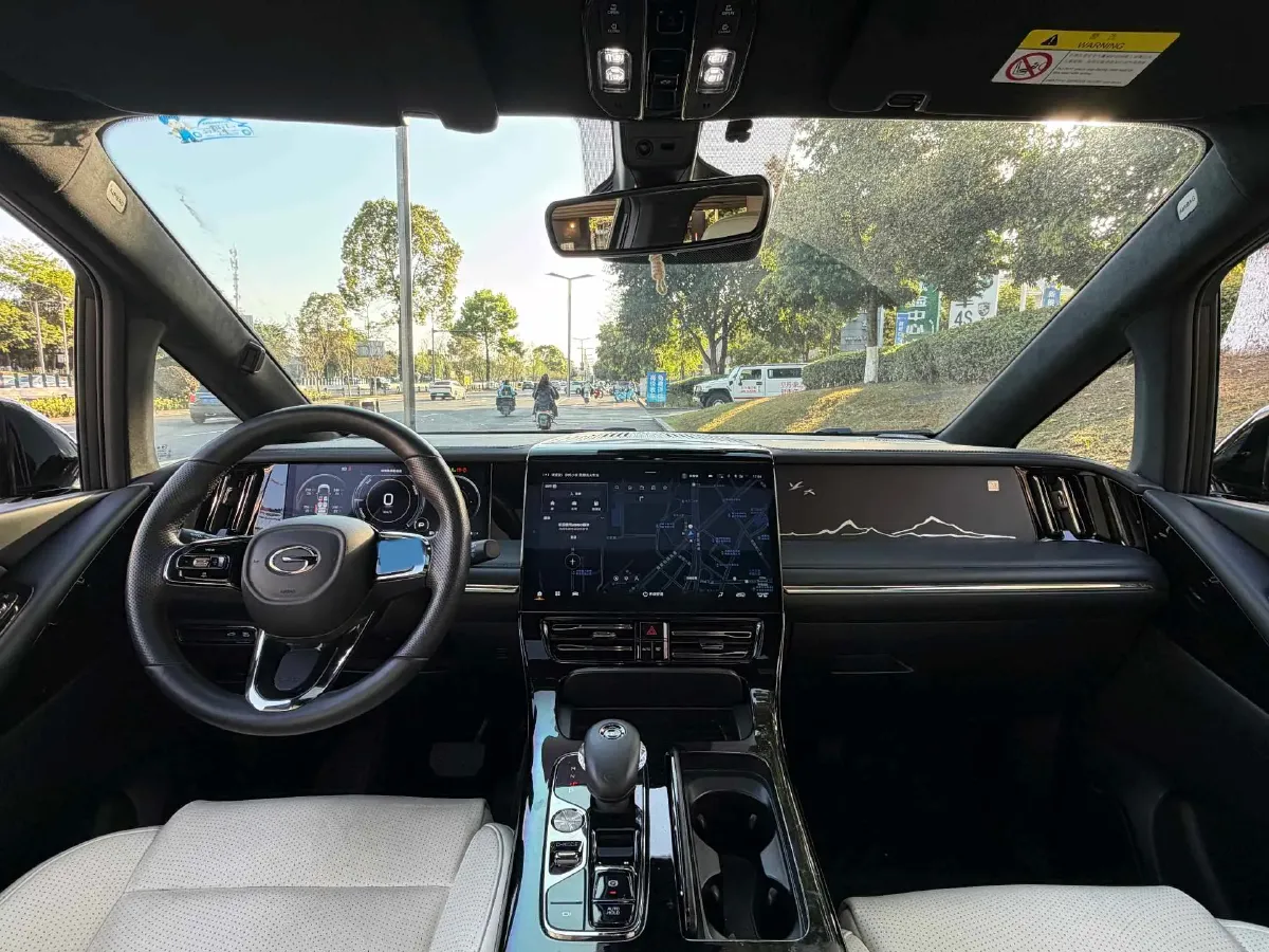 2023 GAC Trumpchi M8 2.0T 190HP L4 E-CVT Hybrid,autocango,china used car exporter,china ev exporter,chinese used car exporter,chinese used ev exporter