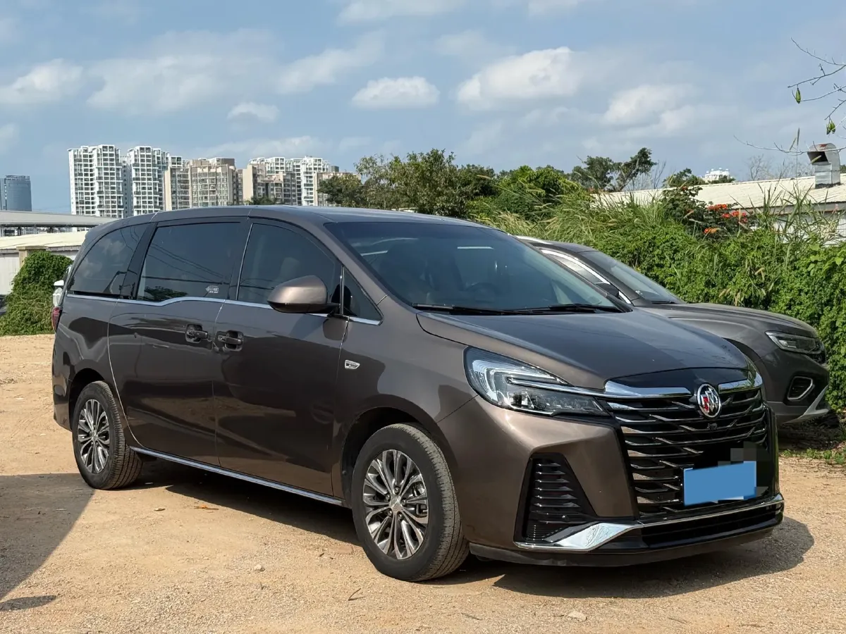 2023 Buick GL8 2.0T 237HP L4 9AT,autocango,china used car exporter,china ev exporter,chinese used car exporter,chinese used ev exporter