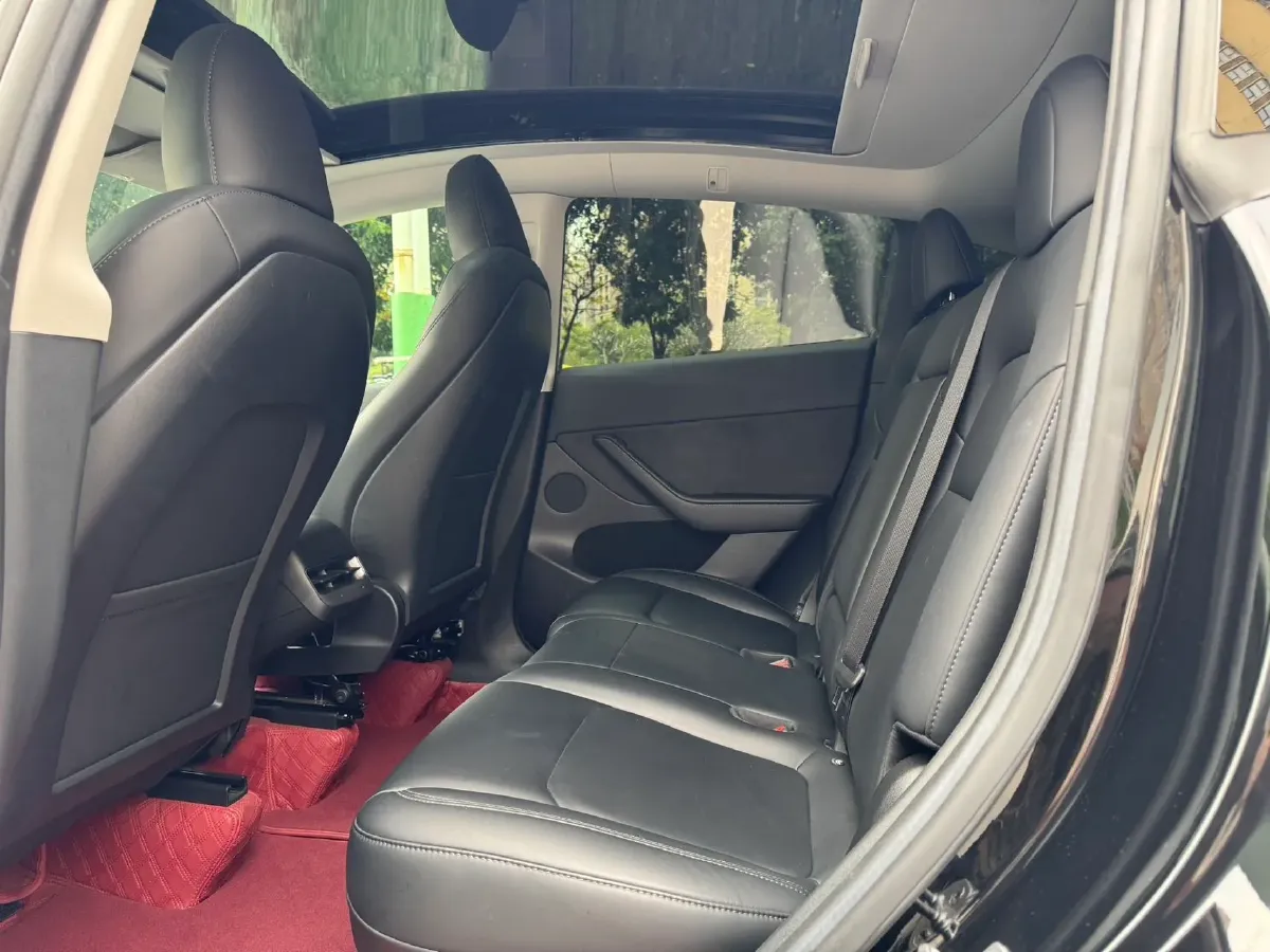 2022 Tesla Model Y BEV 60KWH,autocango,china used car exporter,china ev exporter,chinese used car exporter,chinese used ev exporter