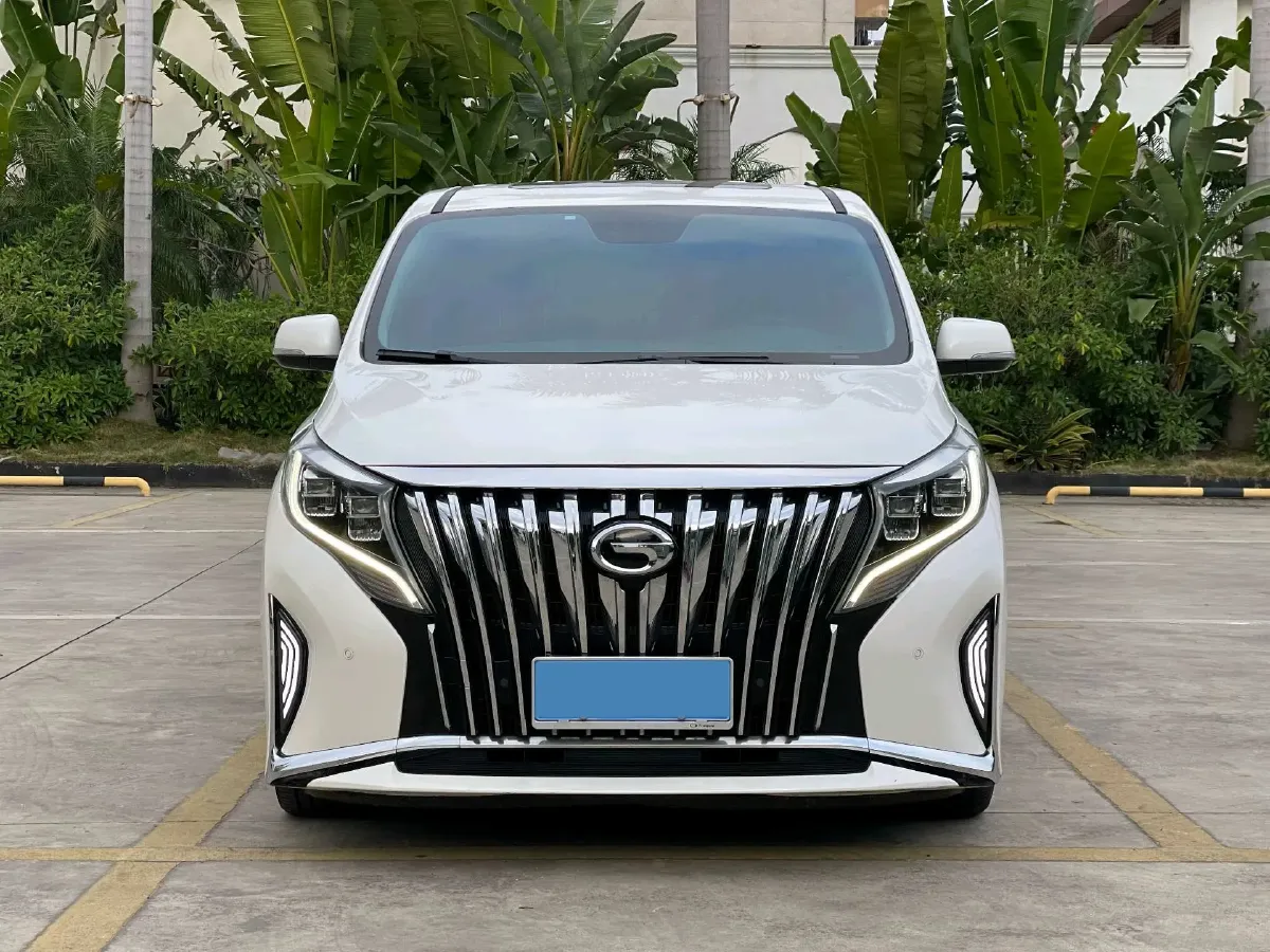 2021 GAC Trumpchi M8 2.0T 252HP L4 8AT,autocango,china used car exporter,china ev exporter,chinese used car exporter,chinese used ev exporter