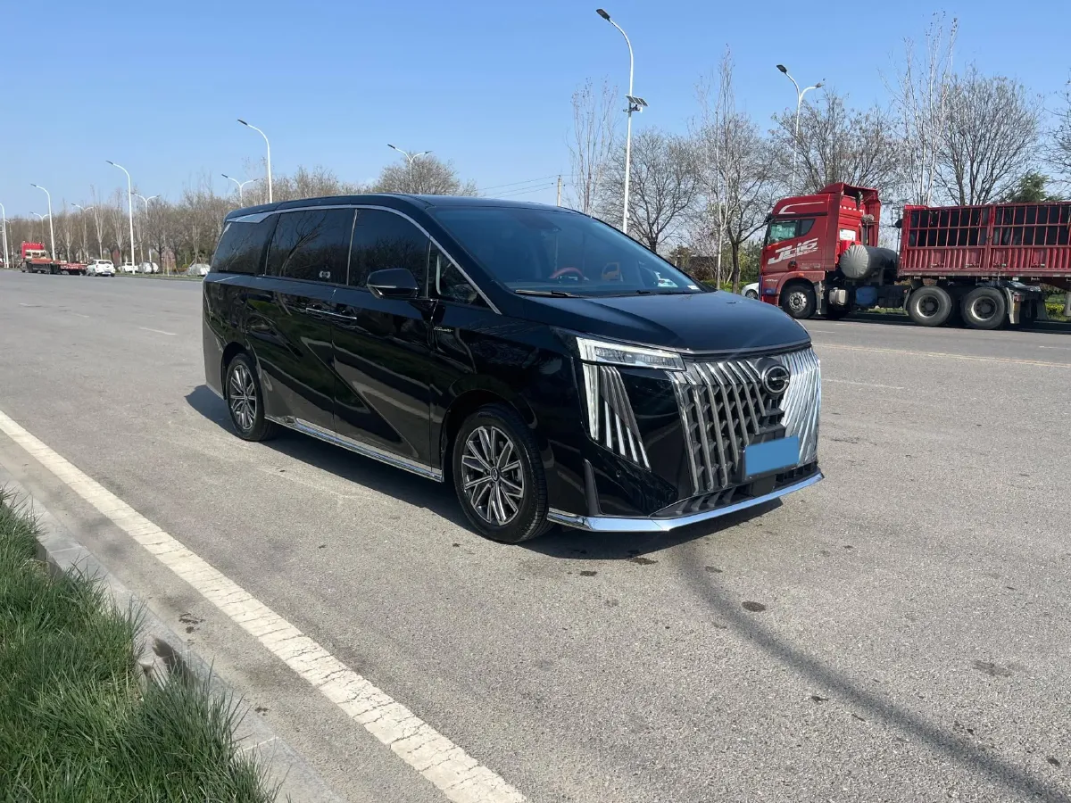 2024 GAC Trumpchi M8 2.0T 252HP L4 8AT,autocango,china used car exporter,china ev exporter,chinese used car exporter,chinese used ev exporter