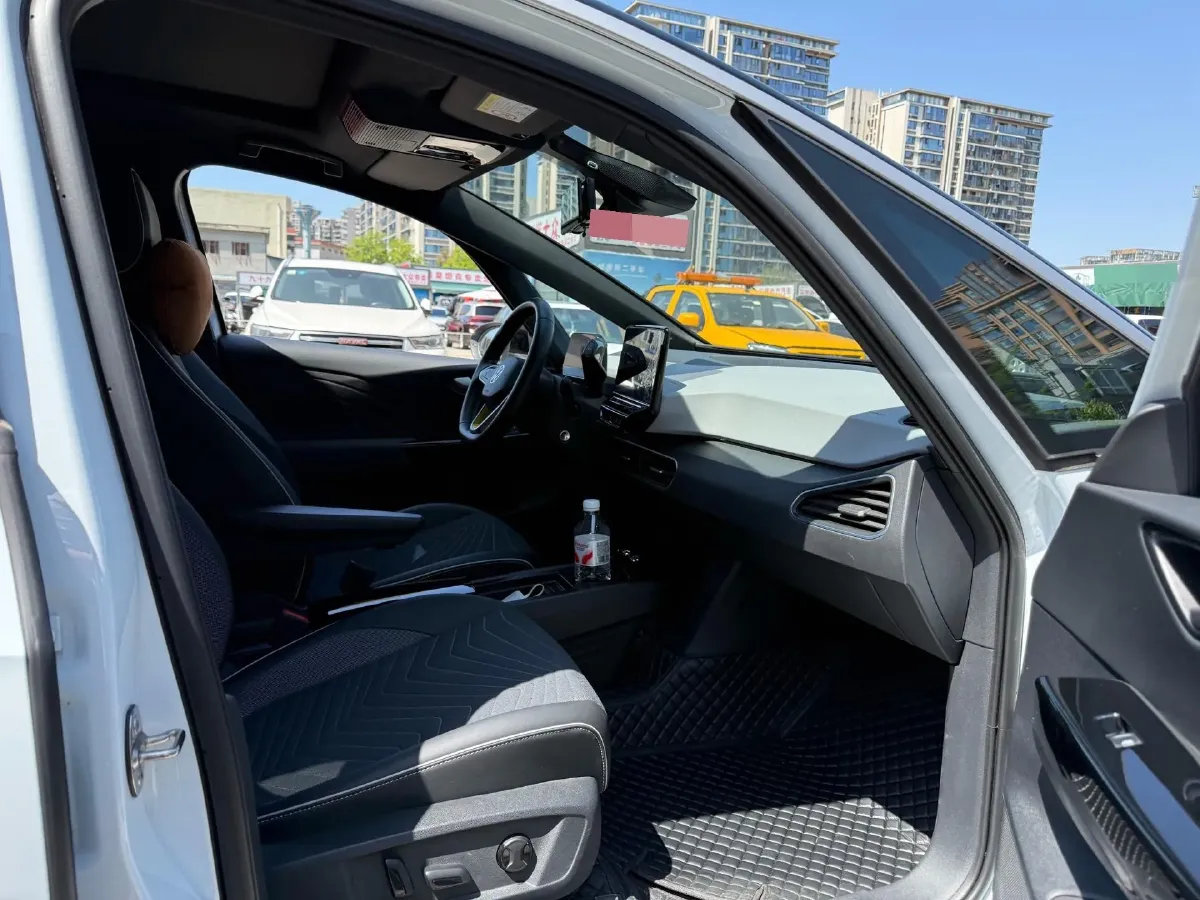 2023 Volkswagen ID.3 BEV 52.8KWH,autocango,china used car exporter,china ev exporter,chinese used car exporter,chinese used ev exporter