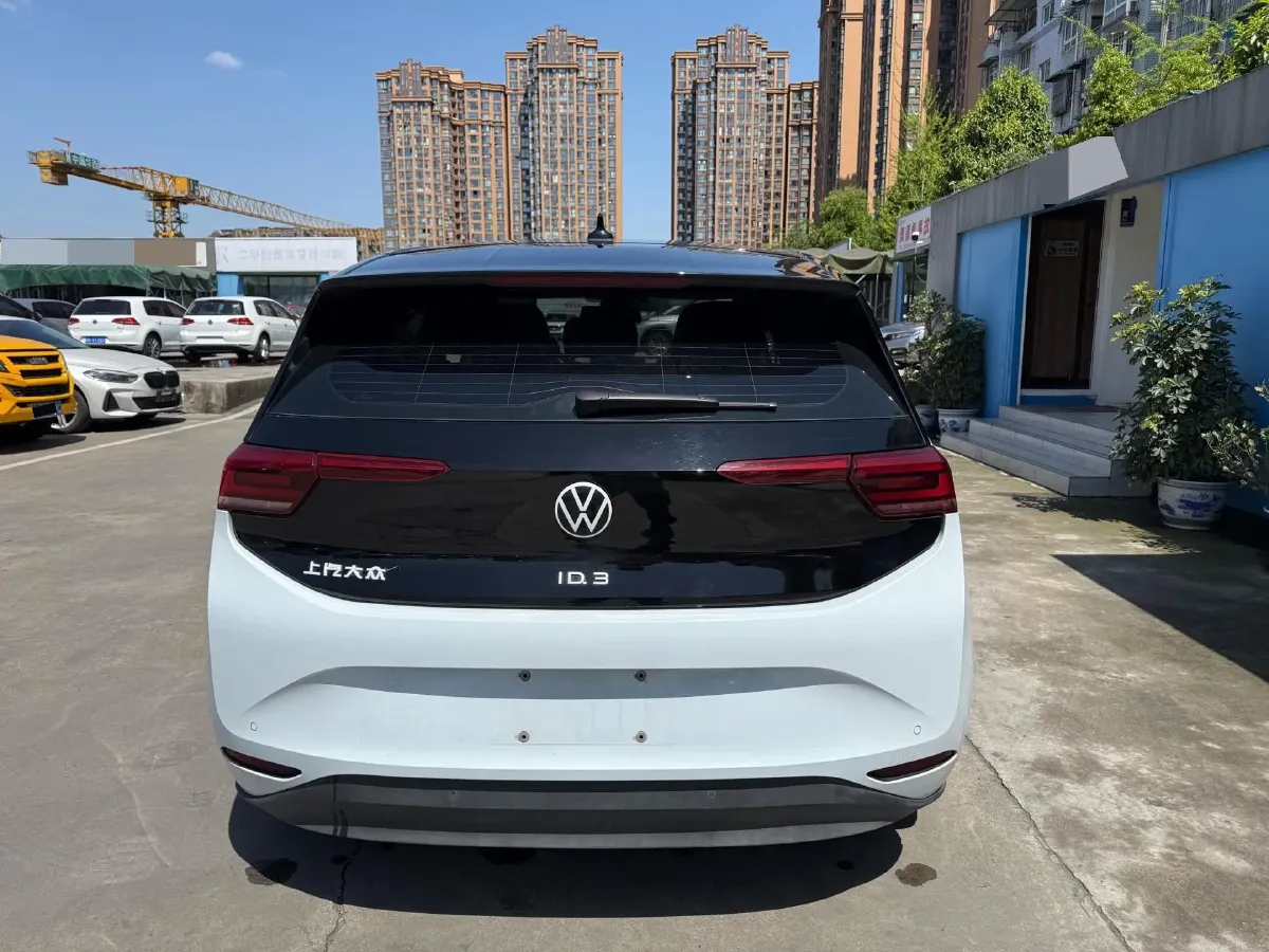 2023 Volkswagen ID.3 BEV 52.8KWH,autocango,china used car exporter,china ev exporter,chinese used car exporter,chinese used ev exporter