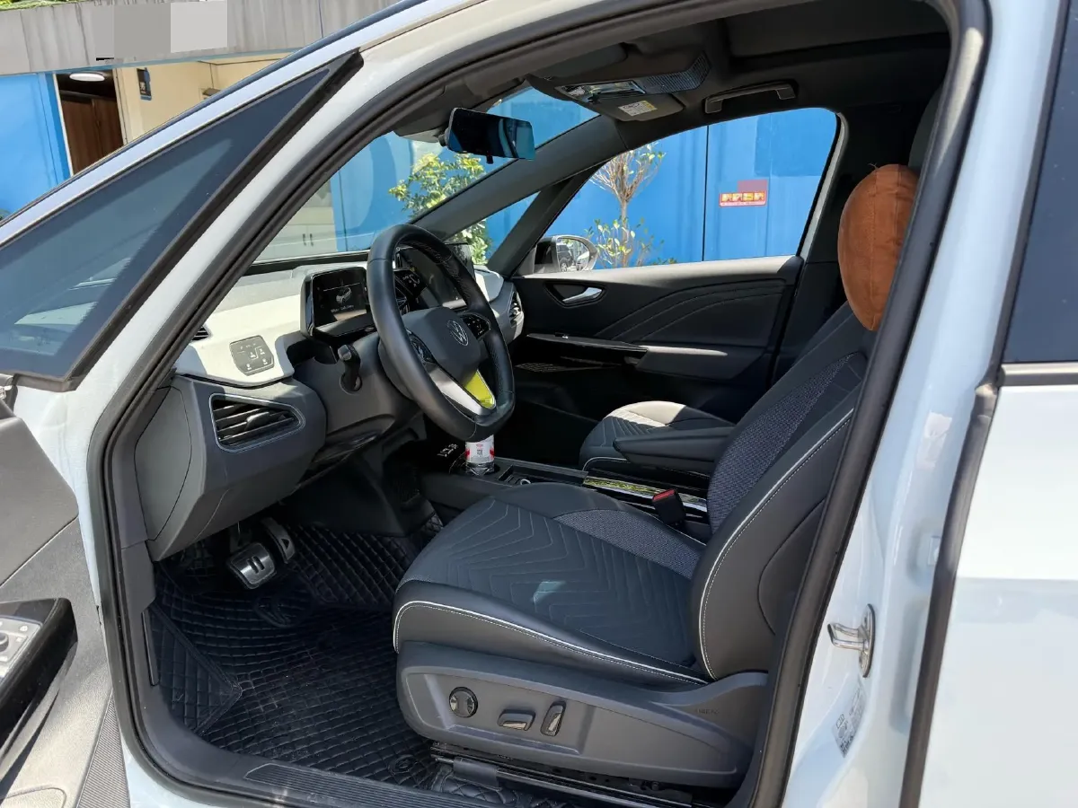 2023 Volkswagen ID.3 BEV 52.8KWH,autocango,china used car exporter,china ev exporter,chinese used car exporter,chinese used ev exporter