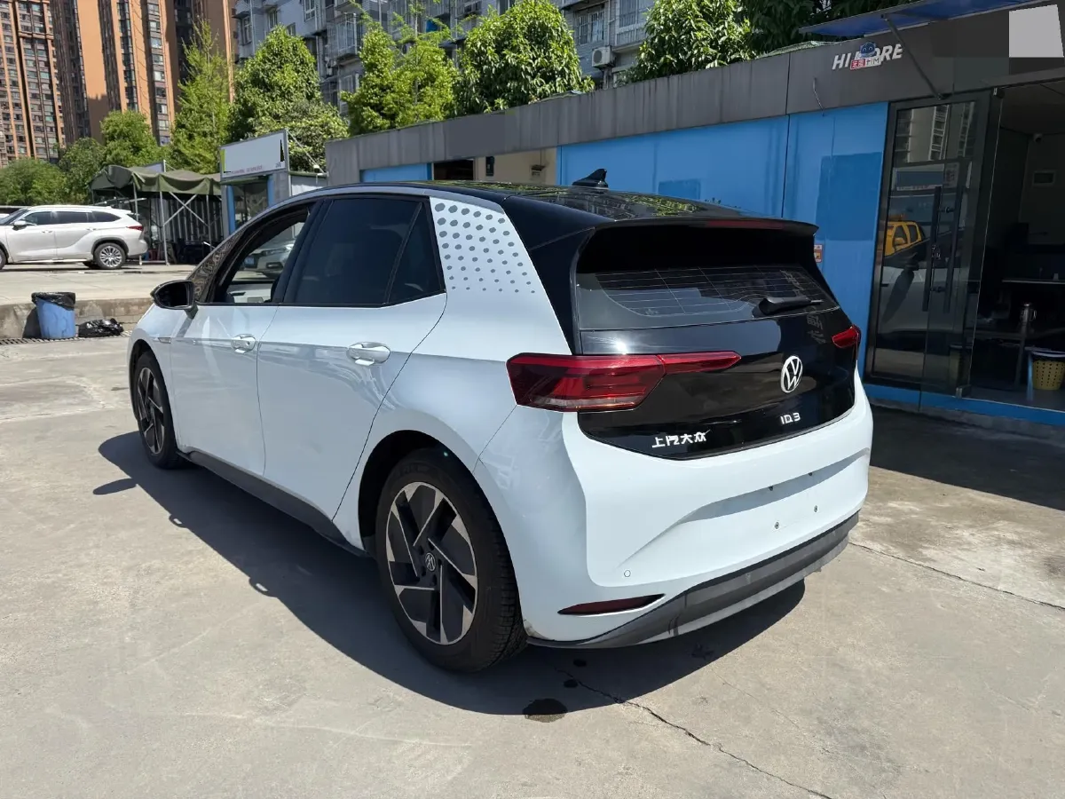 2023 Volkswagen ID.3 BEV 52.8KWH,autocango,china used car exporter,china ev exporter,chinese used car exporter,chinese used ev exporter