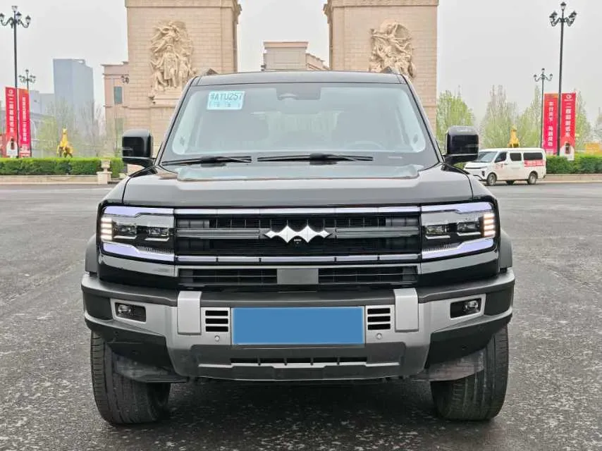 2023 FangChengBao Bao 5 1.5T 194HP L4 E-CVT PHEV 31.8KWH,autocango,china used car exporter,china ev exporter,chinese used car exporter,chinese used ev exporter