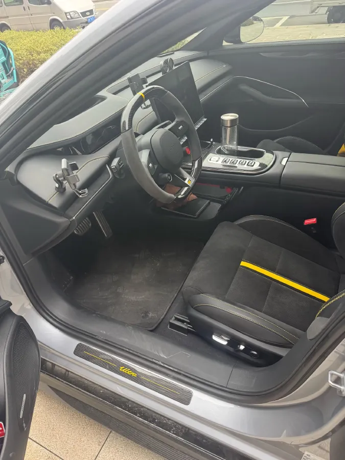 2025 MI SU7 Ultra BEV 93.7KWH,autocango,china used car exporter,china ev exporter,chinese used car exporter,chinese used ev exporter